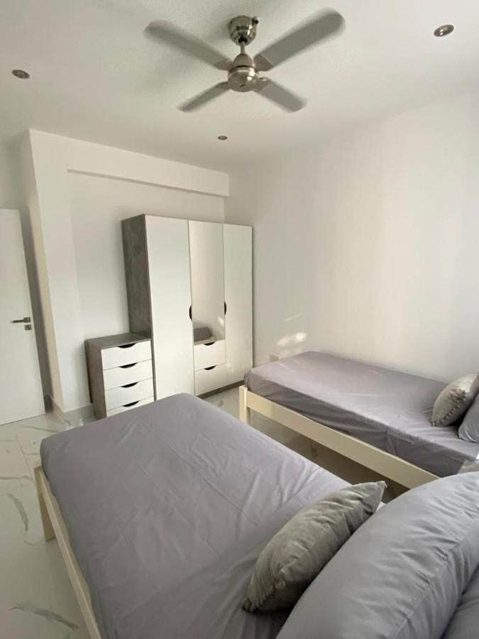 Paphos Gardens Apartment Esterno foto