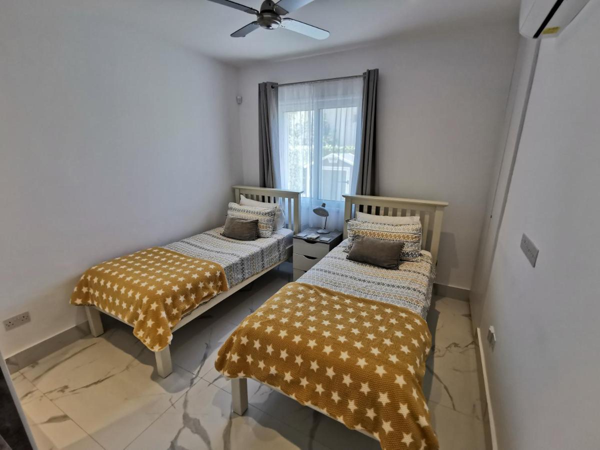 Paphos Gardens Apartment Esterno foto