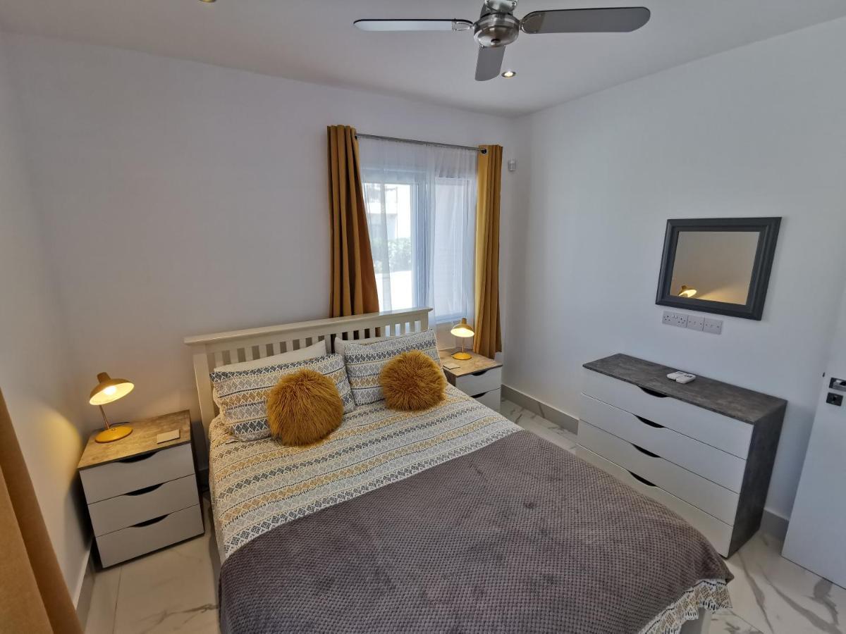 Paphos Gardens Apartment Esterno foto